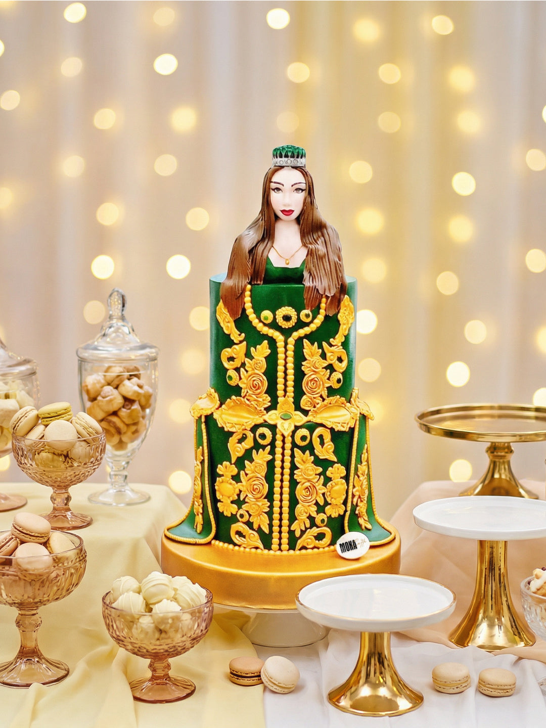 Lady Green Inspired Cake Design