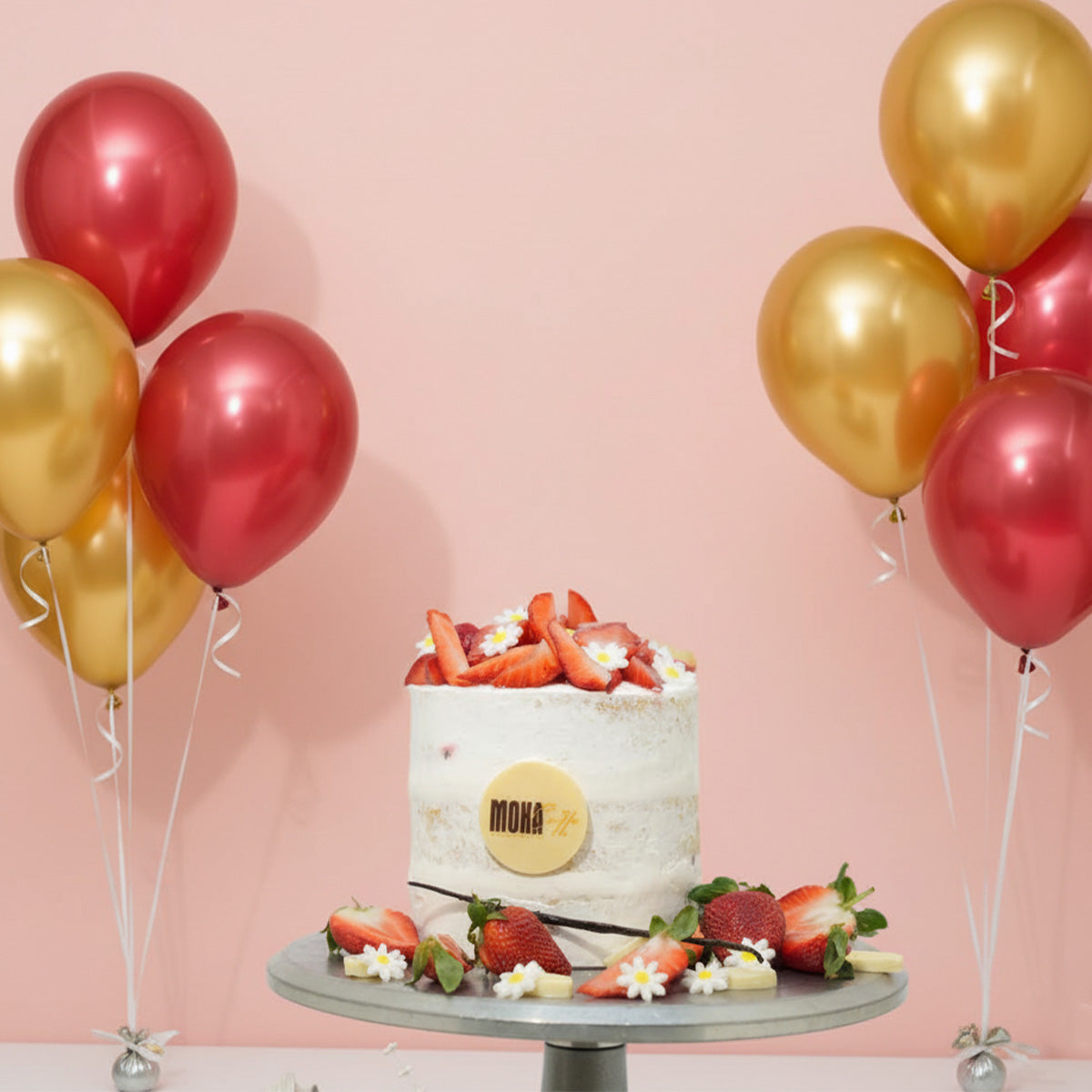 Strawberry & Vanilla Dream Cake with Helium Balloons Combo