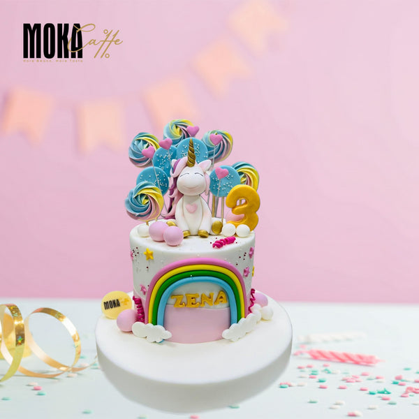 Rainbow Unicorn Cake 1